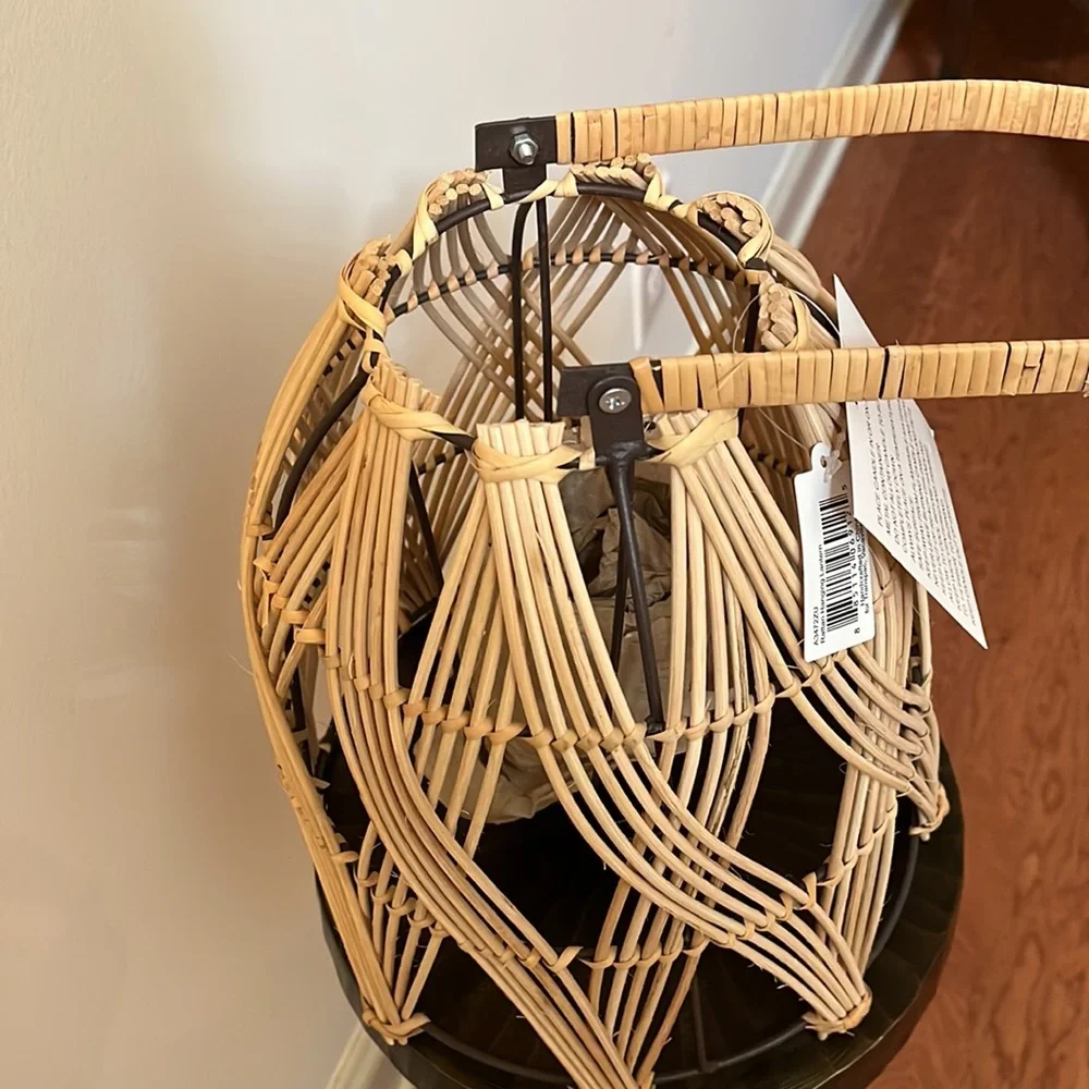 Woven Rattan Lantern with Glass Chimney / NWT